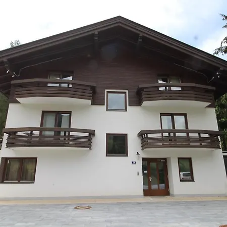 Διαμέρισμα Rmg Family